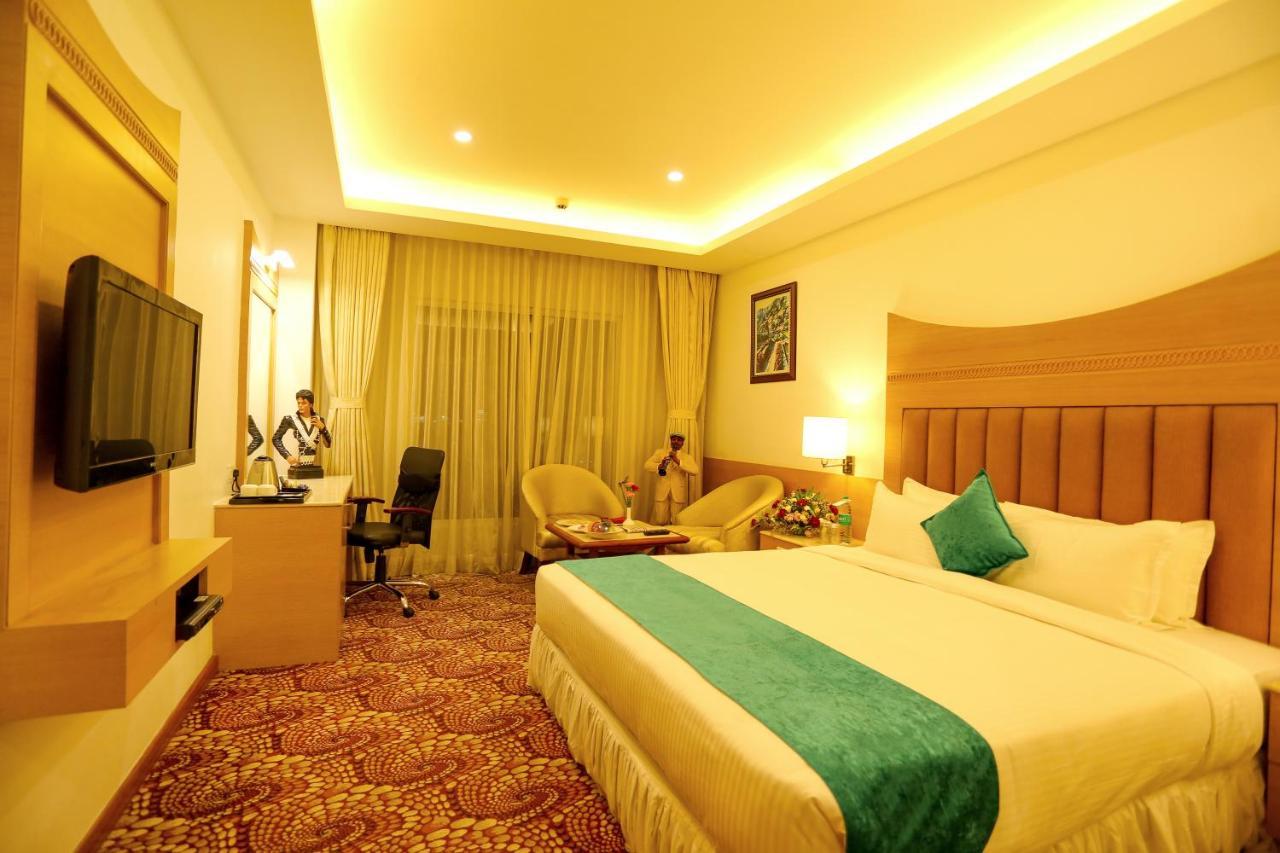 Sivaraj Inn Salem Εξωτερικό φωτογραφία