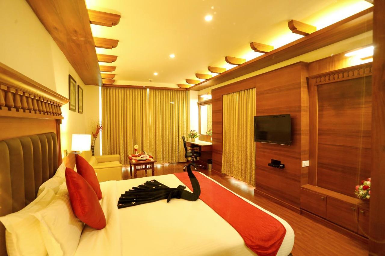 Sivaraj Inn Salem Εξωτερικό φωτογραφία