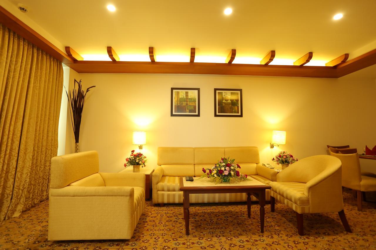 Sivaraj Inn Salem Εξωτερικό φωτογραφία