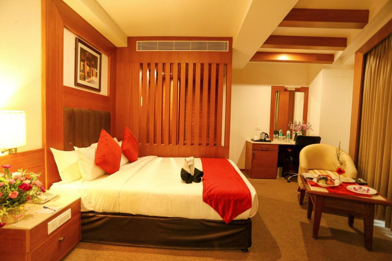 Sivaraj Inn Salem Εξωτερικό φωτογραφία