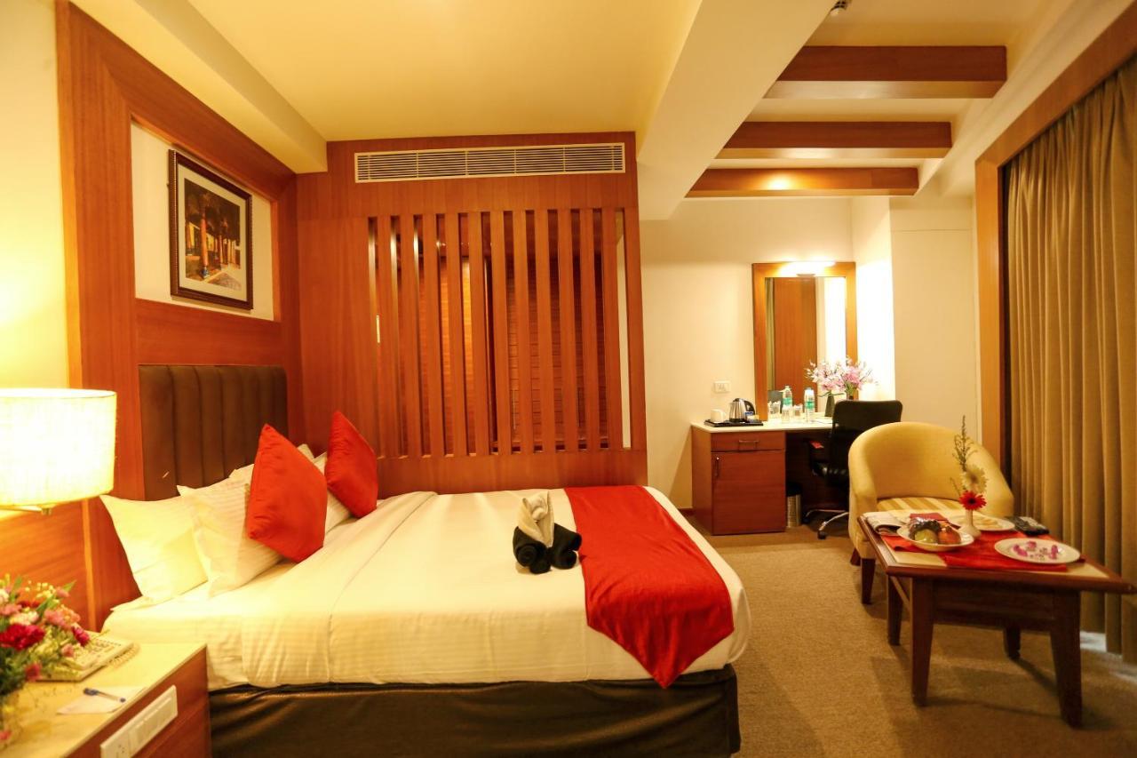 Sivaraj Inn Salem Εξωτερικό φωτογραφία